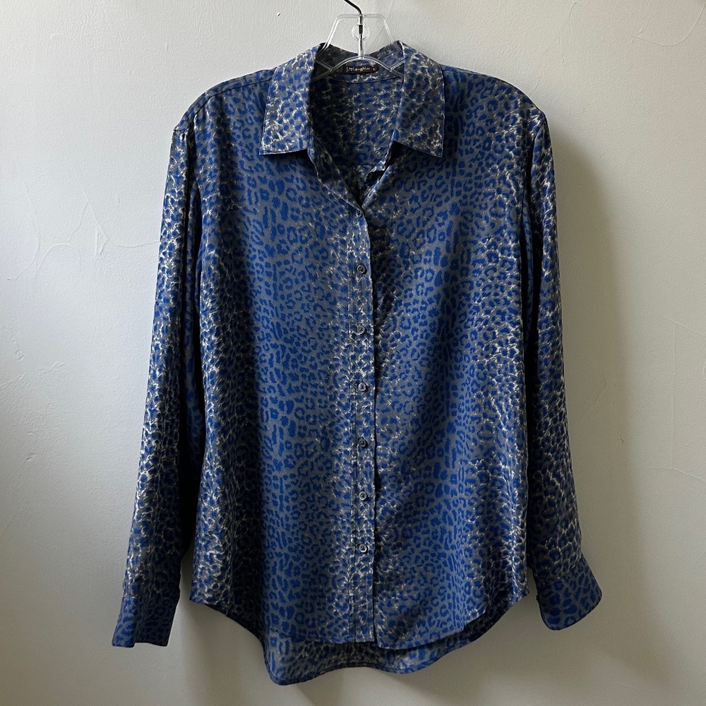 J. Mclaughlin 100% Silk Long Sleeve Blouse Blue Animal Print size S